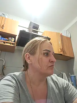 Malichkaanna30 online show from March 2026 04:10:01 PM