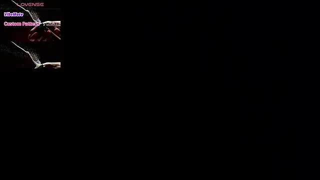 Snapshot of scarlett_buttock chatting on February 2025 06:41:02 PM scarlett buttock online show from February 2025 06:41:02 PM