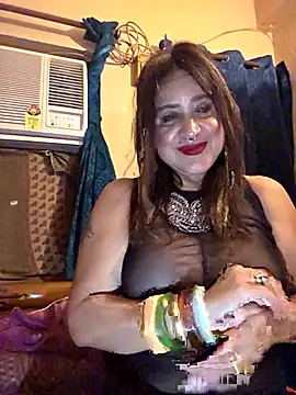 Hot Queen77 online show from July 2026 07:28:02 PM