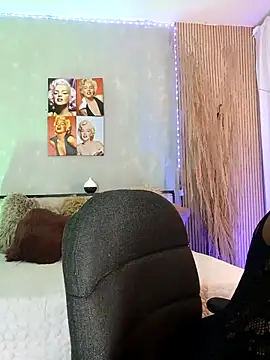 Snapshot of nahiarapalmer19 chatting on March 2026 04:21:01 PM nahiarapalmer19 online show from March 2026 04:21:01 PM