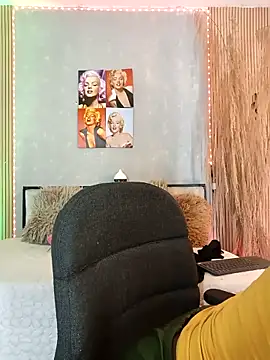 Snapshot of nahiarapalmer19 chatting on April 2026 05:10:01 PM nahiarapalmer19 online show from April 2026 05:10:01 PM