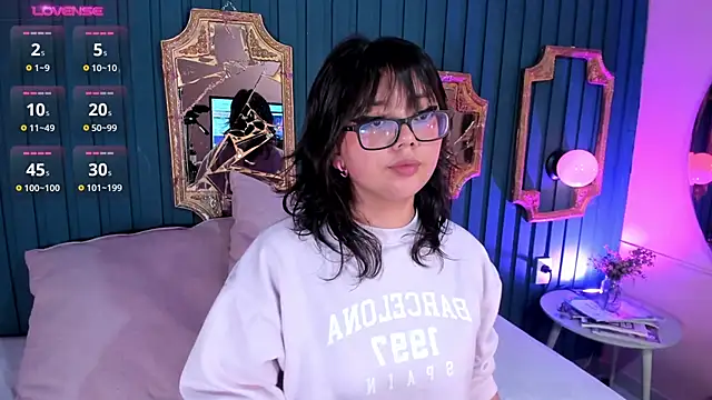 missy taylor  online show from February 2025 02:33:01 PM