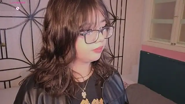 missy taylor  online show from October 2025 12:50:01 PM