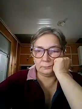 Snapshot of IrinaSweet54 chatting on January 2025 10:14:02 AM IrinaSweet54 online show from January 2025 10:14:02 AM