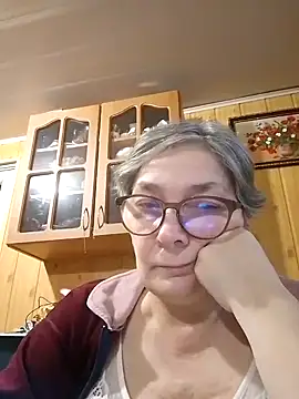 Snapshot of IrinaSweet54 chatting on January 2025 02:25:01 PM IrinaSweet54 online show from January 2025 02:25:01 PM