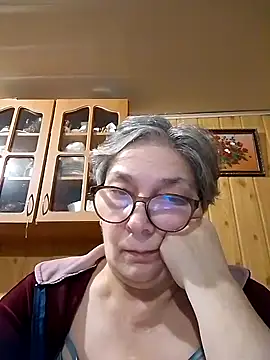 Snapshot of IrinaSweet54 chatting on January 2025 03:14:02 PM IrinaSweet54 online show from January 2025 03:14:02 PM