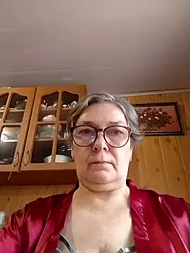 Snapshot of IrinaSweet54 chatting on February 2025 08:39:02 AM IrinaSweet54 online show from February 2025 08:39:02 AM