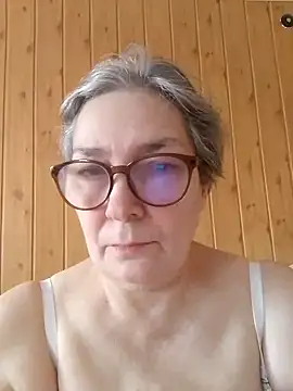 Snapshot of IrinaSweet54 chatting on March 2025 04:02:01 PM IrinaSweet54 online show from March 2025 04:02:01 PM