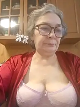 Snapshot of IrinaSweet54 chatting on December 2025 08:41:02 AM IrinaSweet54 online show from December 2025 08:41:02 AM