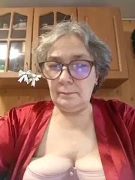 Snapshot of IrinaSweet54 chatting on December 2025 08:19:02 AM IrinaSweet54 online show from December 2025 08:19:02 AM