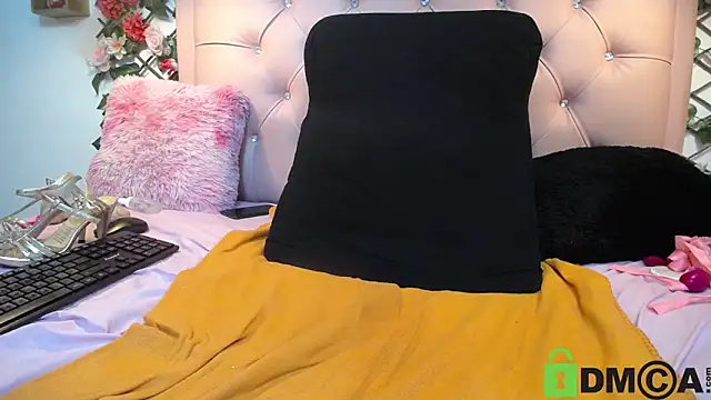 ElizabethSweet  online show from March 2025 10:39:02 PM