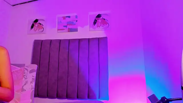 Snapshot of sarah__bigboobs chatting on January 2026 12:54:01 PM sarah bigboobs online show from January 2026 12:54:01 PM