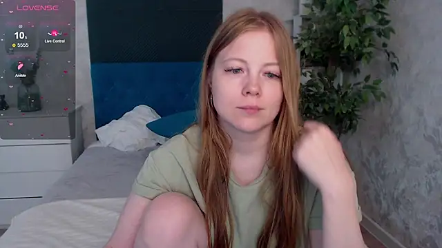 Snapshot of JennyyHot chatting on March 2026 05:56:02 AM JennyyHot online show from March 2026 05:56:02 AM