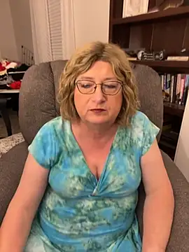 Snapshot of BookBabe27 chatting on September 2025 04:14:01 AM BookBabe27 online show from September 2025 04:14:01 AM