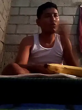 Snapshot of mateoliamcorea chatting on March 2026 05:06:01 PM mateoliamcorea online show from March 2026 05:06:01 PM