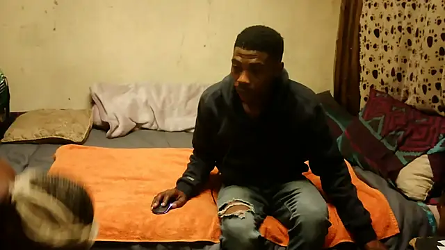 Snapshot of RGTM75 chatting on March 2026 09:18:02 PM RGTM75 online show from March 2026 09:18:02 PM