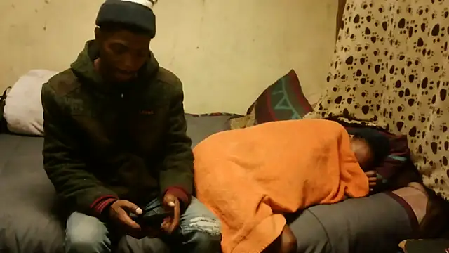 Snapshot of RGTM75 chatting on April 2026 08:44:01 PM RGTM75 online show from April 2026 08:44:01 PM