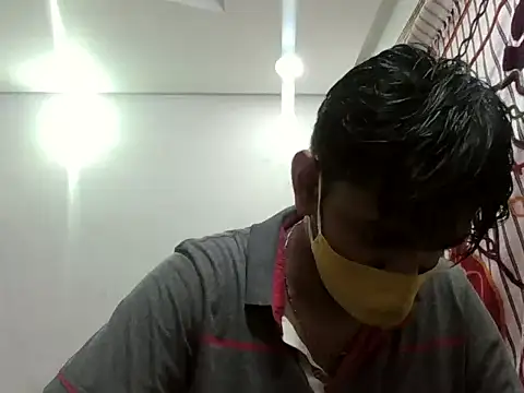 Snapshot of brownguy1234 chatting on December 2024 03:30:01 PM brownguy1234 online show from December 2024 03:30:01 PM