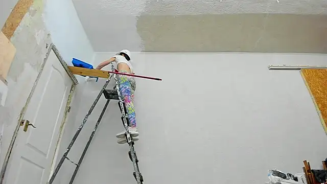 Snapshot of YourSuperModel chatting on December 2024 07:47:02 AM YourSuperModel online show from December 2024 07:47:02 AM