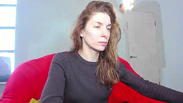 Snapshot of YourSuperModel chatting on February 2025 07:28:01 AM YourSuperModel online show from February 2025 07:28:01 AM