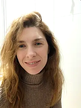 Snapshot of YourSuperModel chatting on February 2025 07:45:01 AM YourSuperModel online show from February 2025 07:45:01 AM