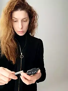 Snapshot of YourSuperModel chatting on October 2025 05:30:01 AM YourSuperModel online show from October 2025 05:30:01 AM