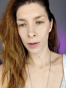 YourSuperModel online show from January 2026 07:43:02 AM