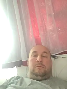 intx800 online show from October 2025 02:04:02 PM