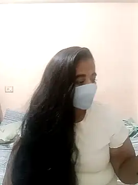 Snapshot of DIZZLING_DIVA chatting on December 2024 08:01:02 PM DIZZLING DIVA online show from December 2024 08:01:02 PM