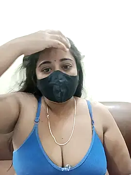 Snapshot of DIZZLING_DIVA chatting on December 2024 01:45:01 AM DIZZLING DIVA online show from December 2024 01:45:01 AM