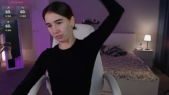 Bellla Haddid online show from September 2025 01:11:01 AM