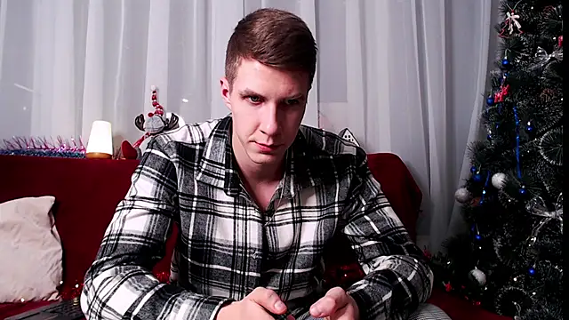 Snapshot of Chris_Brien chatting on January 2025 08:48:01 PM Chris Brien online show from January 2025 08:48:01 PM