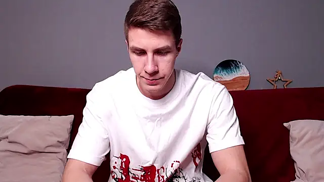 Snapshot of Chris_Brien chatting on February 2025 04:34:02 PM Chris Brien online show from February 2025 04:34:02 PM