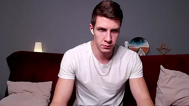 Snapshot of Chris_Brien chatting on February 2025 03:42:02 PM Chris Brien online show from February 2025 03:42:02 PM