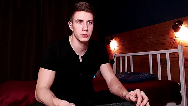 Snapshot of Chris_Brien chatting on March 2025 04:21:02 PM Chris Brien online show from March 2025 04:21:02 PM