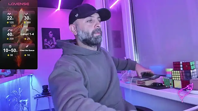 MAGABEAR077 online show from September 2025 04:40:02 PM