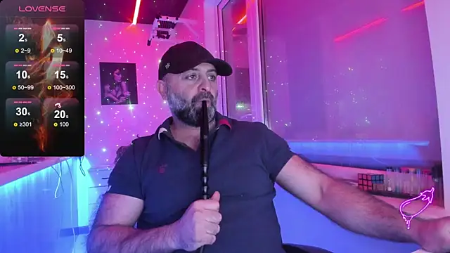 MAGABEAR077 online show from December 2025 09:13:02 AM