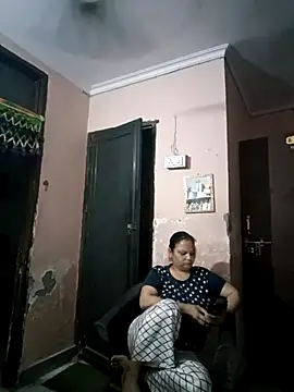 Snapshot of Kavya_kapoor chatting on March 2025 01:08:01 PM Kavya kapoor online show from March 2025 01:08:01 PM