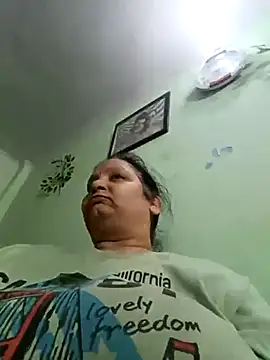 Snapshot of Kavya_kapoor chatting on March 2025 04:10:01 PM Kavya kapoor online show from March 2025 04:10:01 PM