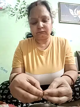 Snapshot of Kavya_kapoor chatting on March 2025 08:31:01 AM Kavya kapoor online show from March 2025 08:31:01 AM