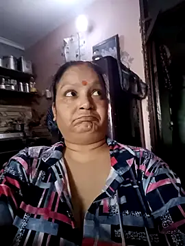 Snapshot of Kavya_kapoor chatting on September 2025 05:07:01 AM Kavya kapoor online show from September 2025 05:07:01 AM