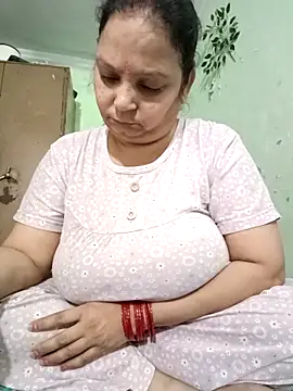 Snapshot of Kavya_kapoor chatting on October 2025 06:41:02 AM Kavya kapoor online show from October 2025 06:41:02 AM