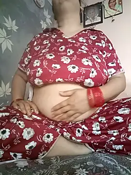 Snapshot of Kavya_kapoor chatting on November 2025 10:57:02 AM Kavya kapoor online show from November 2025 10:57:02 AM