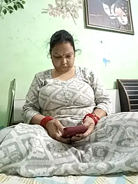 Snapshot of Kavya_kapoor chatting on November 2025 05:13:02 PM Kavya kapoor online show from November 2025 05:13:02 PM