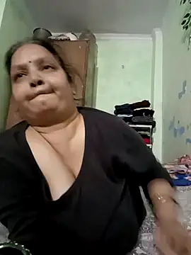 Kavya kapoor online show from February 2026 05:55:01 PM