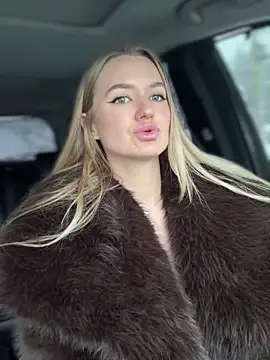 Devill Angel  online show from January 2026 10:18:01 AM