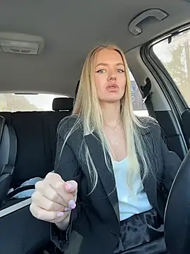 Snapshot of Devill_Angel_ chatting on April 2026 10:46:01 AM Devill Angel online show from April 2026 10:46:01 AM