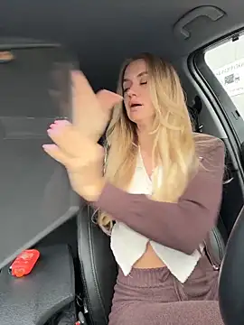 Snapshot of Devill_Angel_ chatting on April 2026 11:08:01 AM Devill Angel online show from April 2026 11:08:01 AM