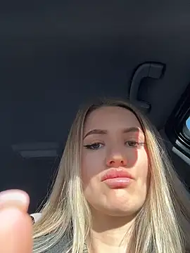 Snapshot of Devill_Angel_ chatting on April 2026 06:07:02 AM Devill Angel online show from April 2026 06:07:02 AM