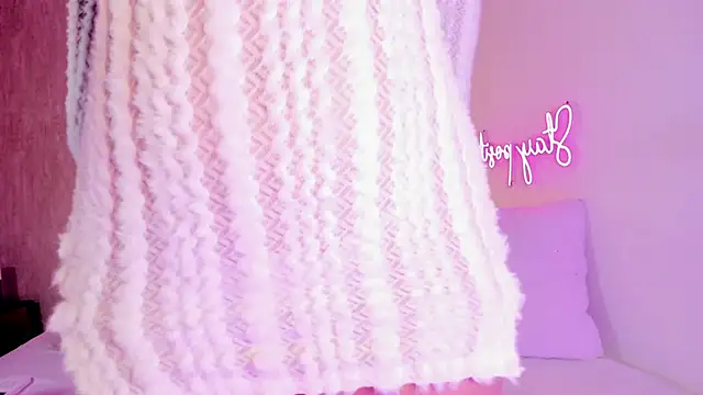 ashley-vega online show from October 2025 07:58:02 PM